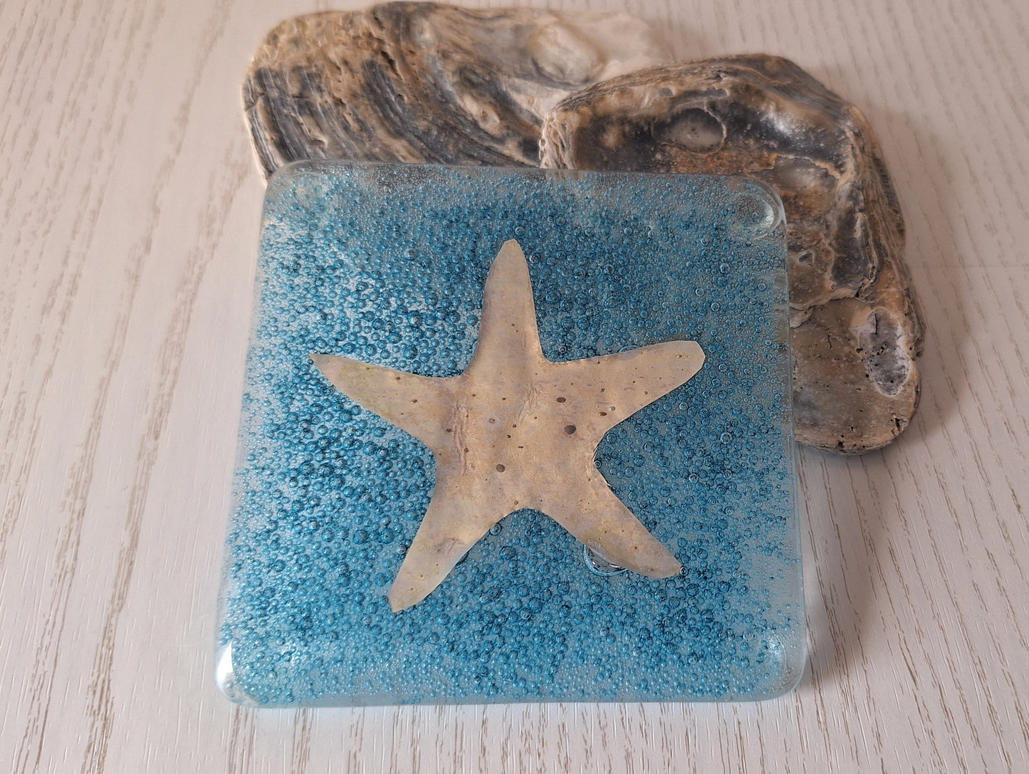 Glasunderlägg med Blå Bubblor och Gyllene Sjöstjärnor