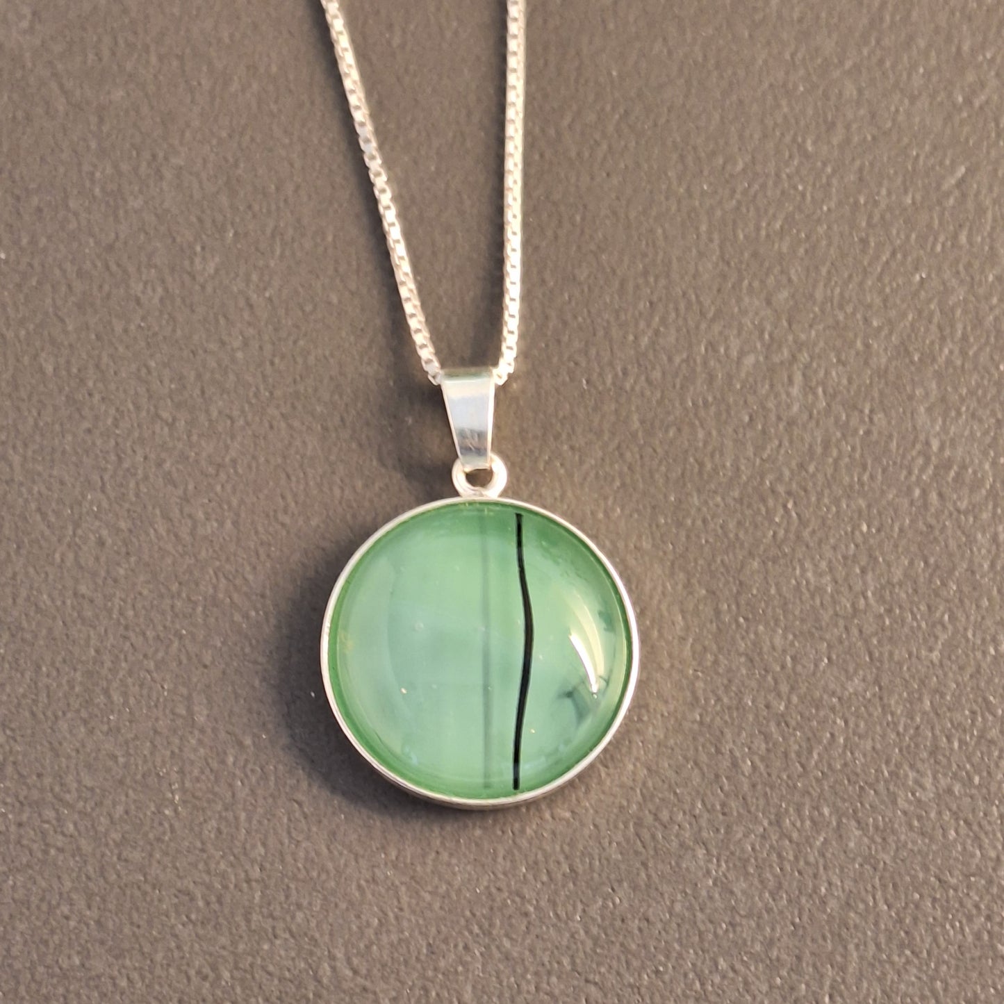 Smält Glas Halsband