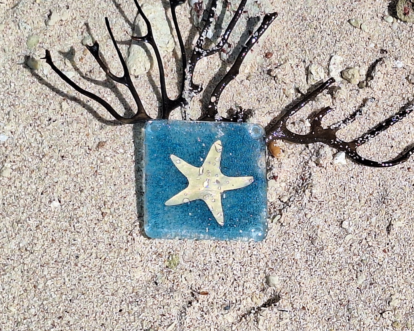 Coasters with Blue Bubbles and Golden Starfishes